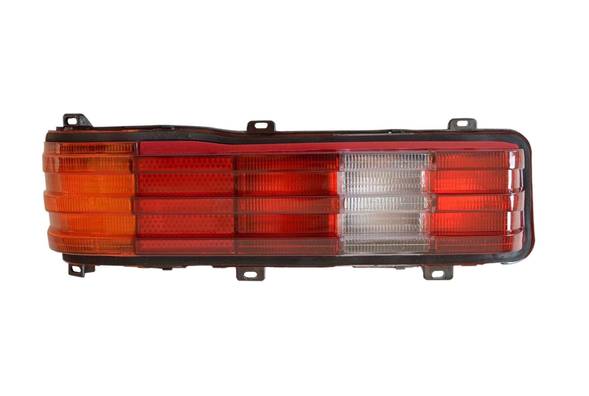 Mercedes W123 (1976-1985) Reflektörlü Sol Stop Camı